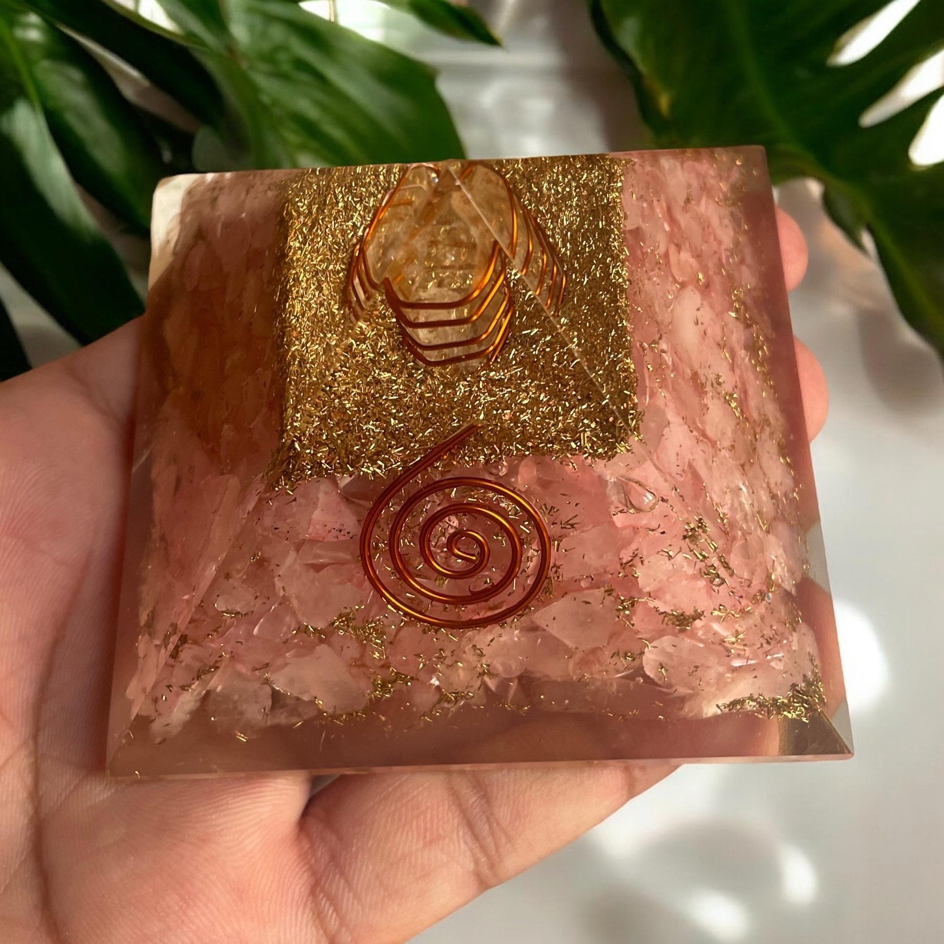 Healing Crystal for Meditation and Chakra Balancing