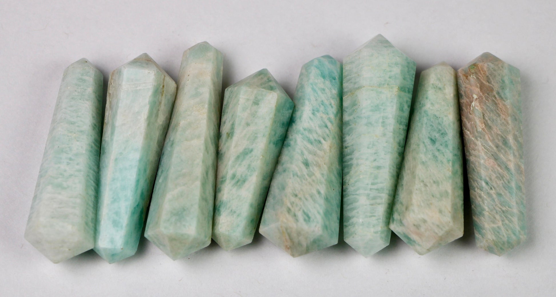 Healing Crystal for Meditation and Chakra Balancing