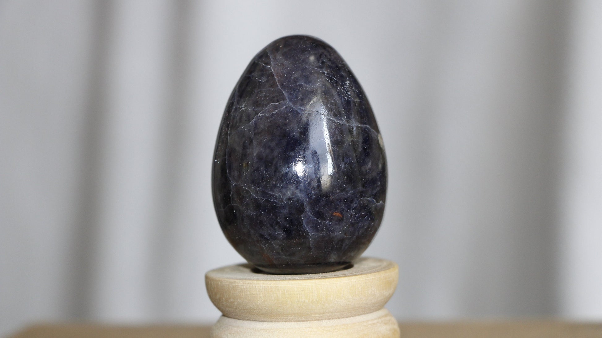 Healing Crystal for Meditation and Chakra Balancing