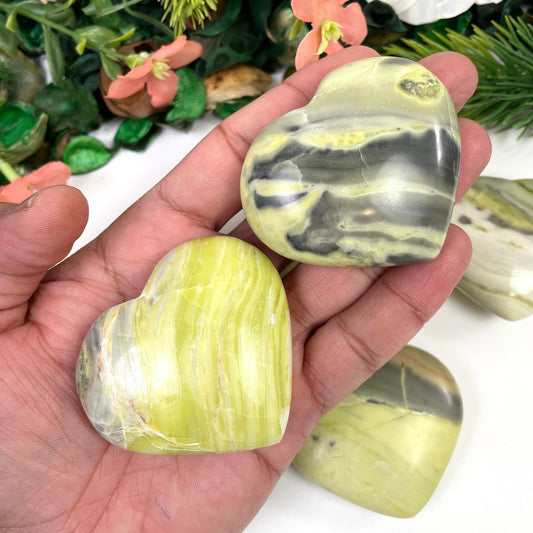 Serpentine Crystal Heart, Serpentine Gemstone Hearts, Serpentine Heart Shaped Healing Stones, Home decor crystal - Healing Crystal for Energy, Meditation, and Balance