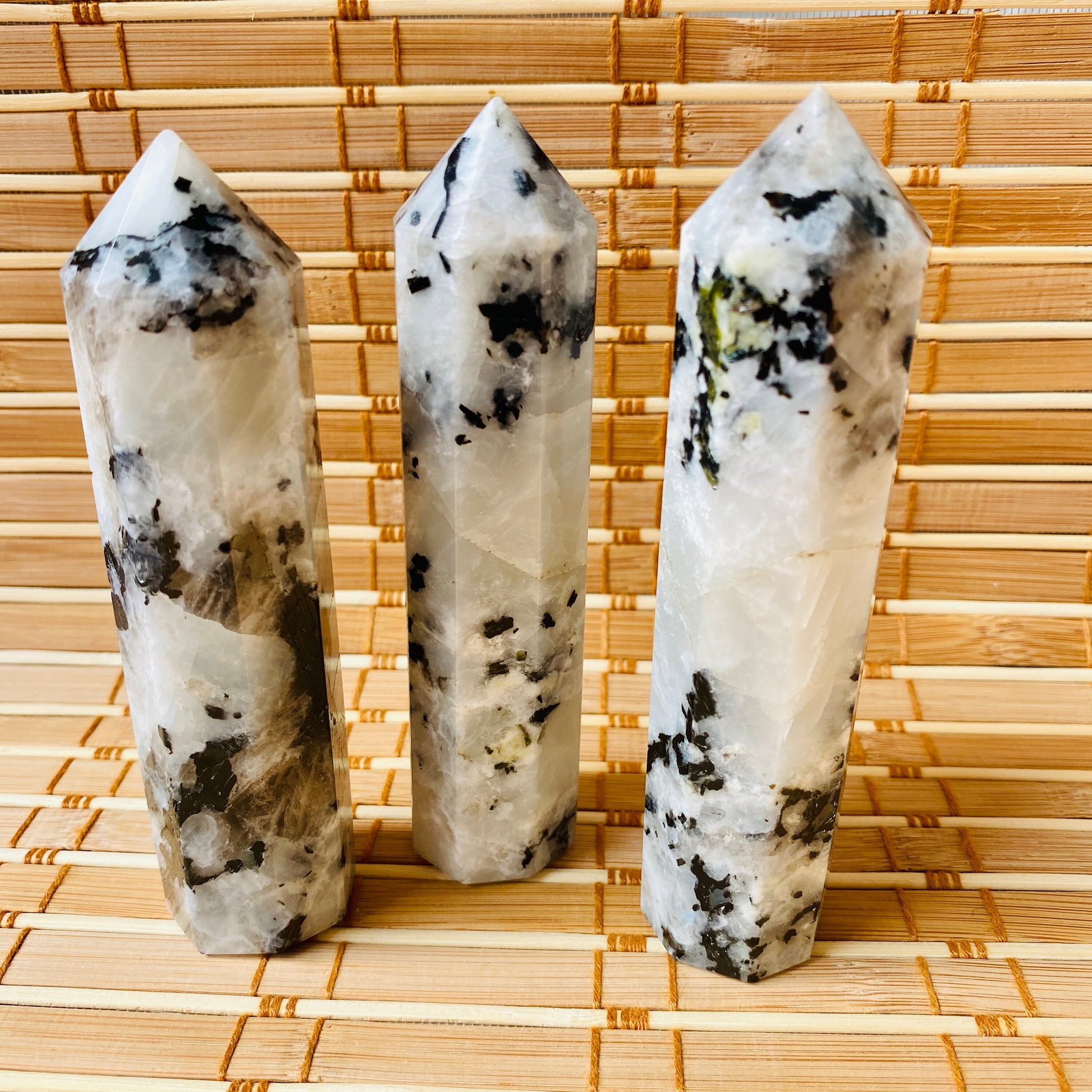 Healing Crystal for Meditation and Chakra Balancing
