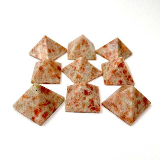 Sunstone Crystal Pyramid, Sunstone Healing Pyramid, Sunstone Crystal Pyramid for Crystal Grid - Healing Crystal for Energy, Meditation, and Balance
