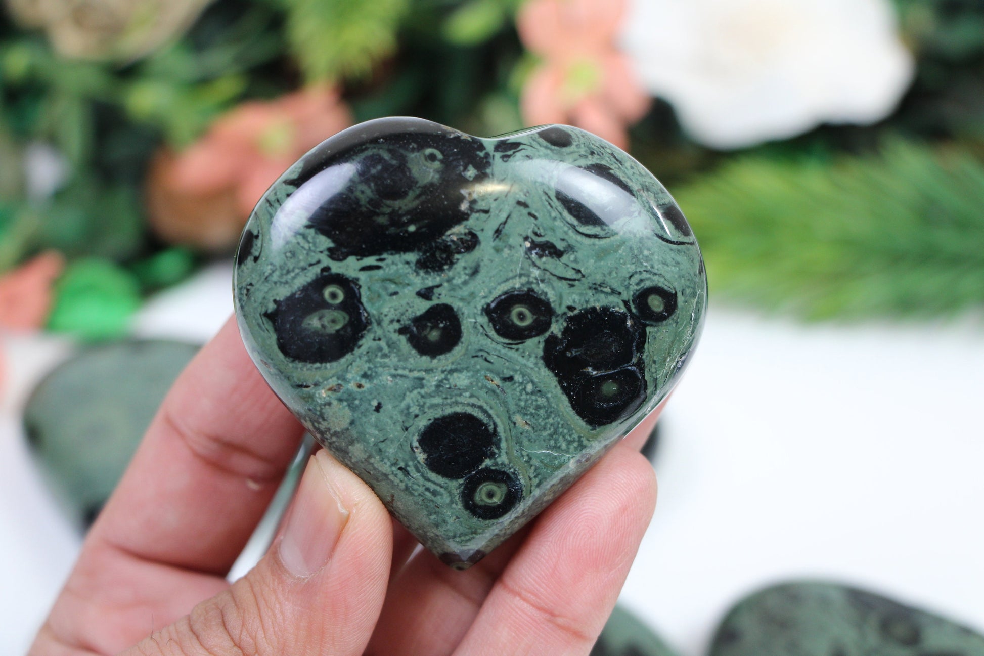 Healing Crystal for Meditation and Chakra Balancing