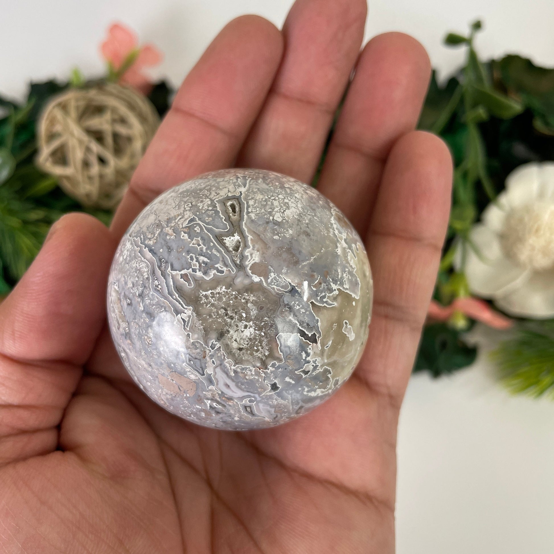 Healing Crystal for Meditation and Chakra Balancing