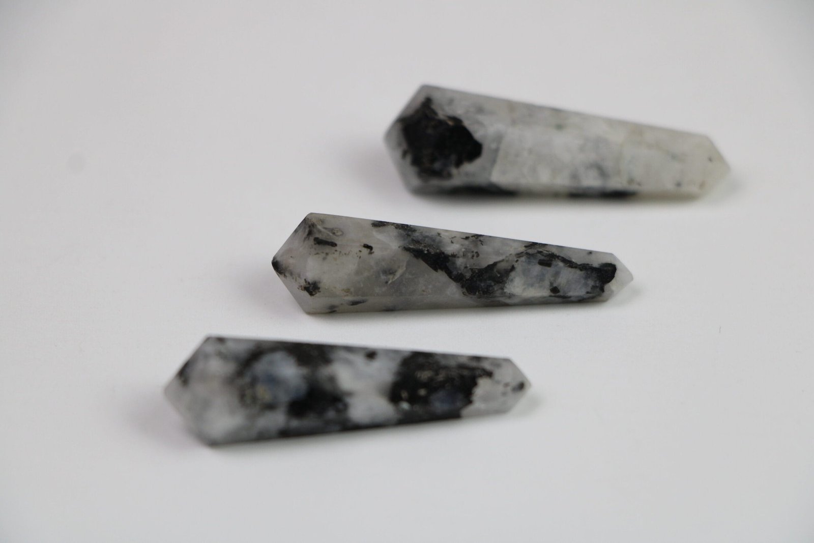 Healing Crystal for Meditation and Chakra Balancing