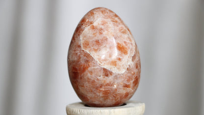 Healing Crystal for Meditation and Chakra Balancing