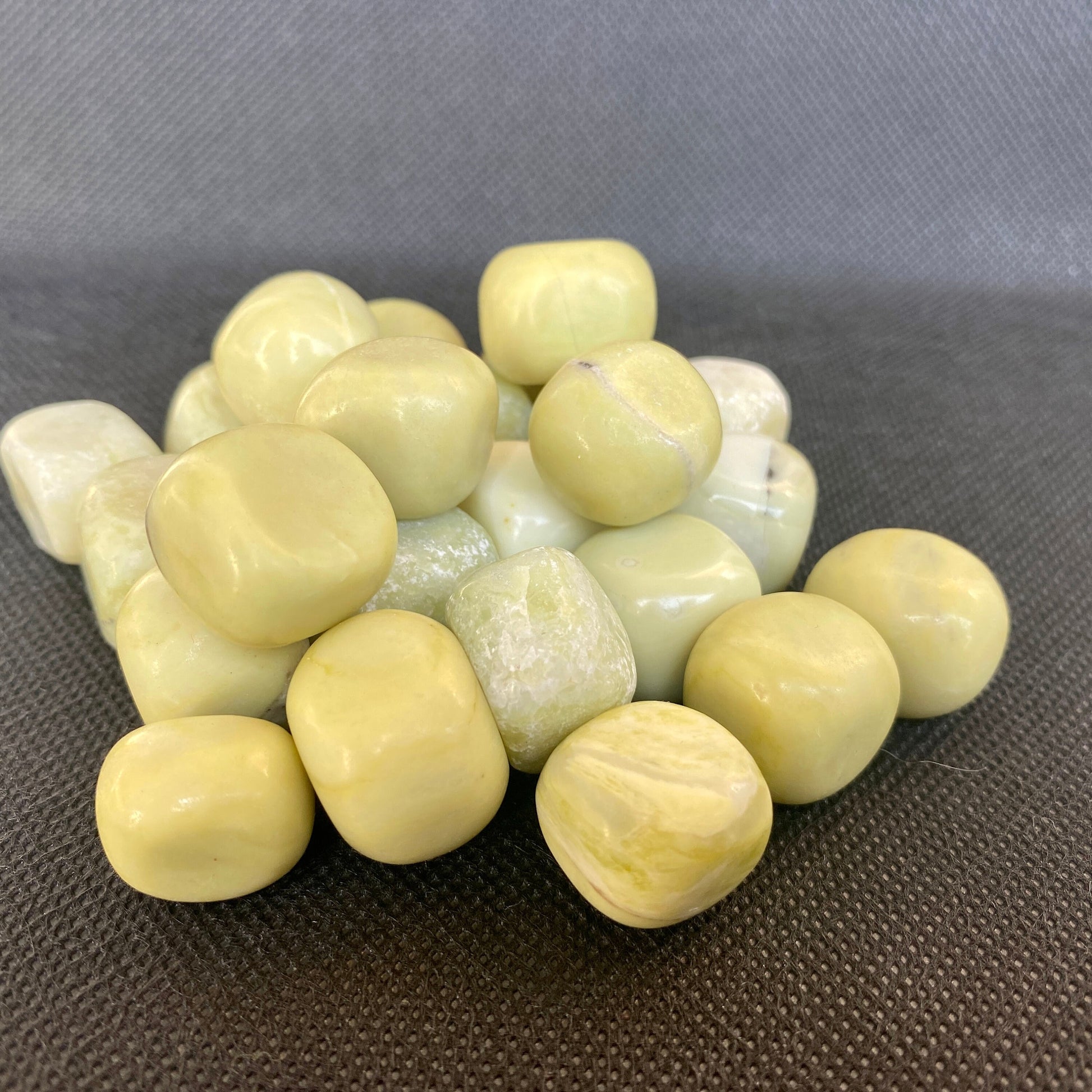 Healing Crystal for Meditation and Chakra Balancing