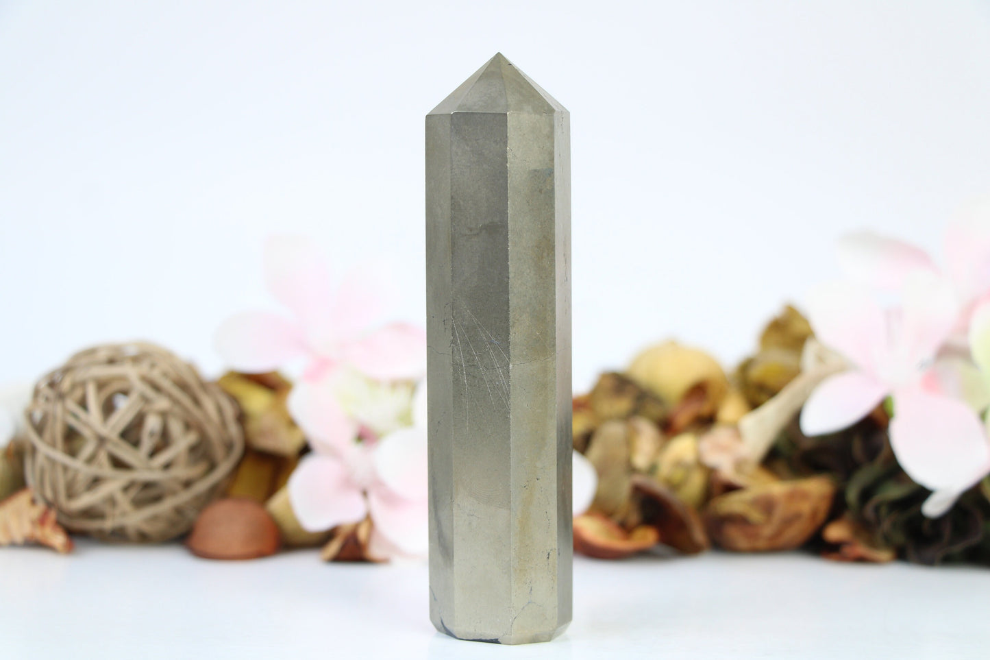 Healing Crystal for Meditation and Chakra Balancing