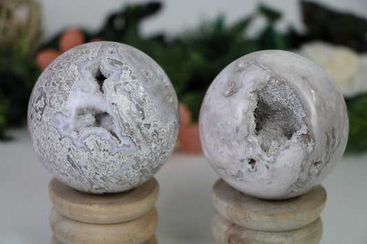 White Agate Druzy Crystal Sphere, Flower Agate Druzy Crystal Ball, Flower Agate Geode Crystal Sphere - Healing Crystal for Energy, Meditation, and Balance