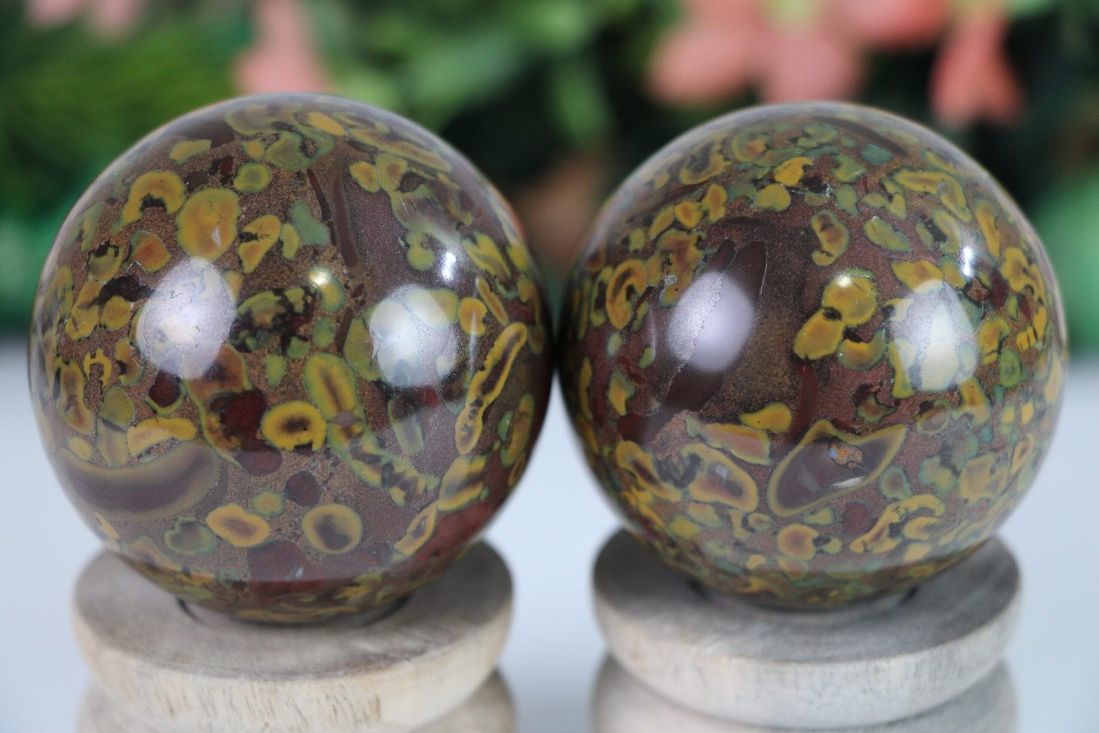 Healing Crystal for Meditation and Chakra Balancing