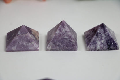 Healing Crystal for Meditation and Chakra Balancing