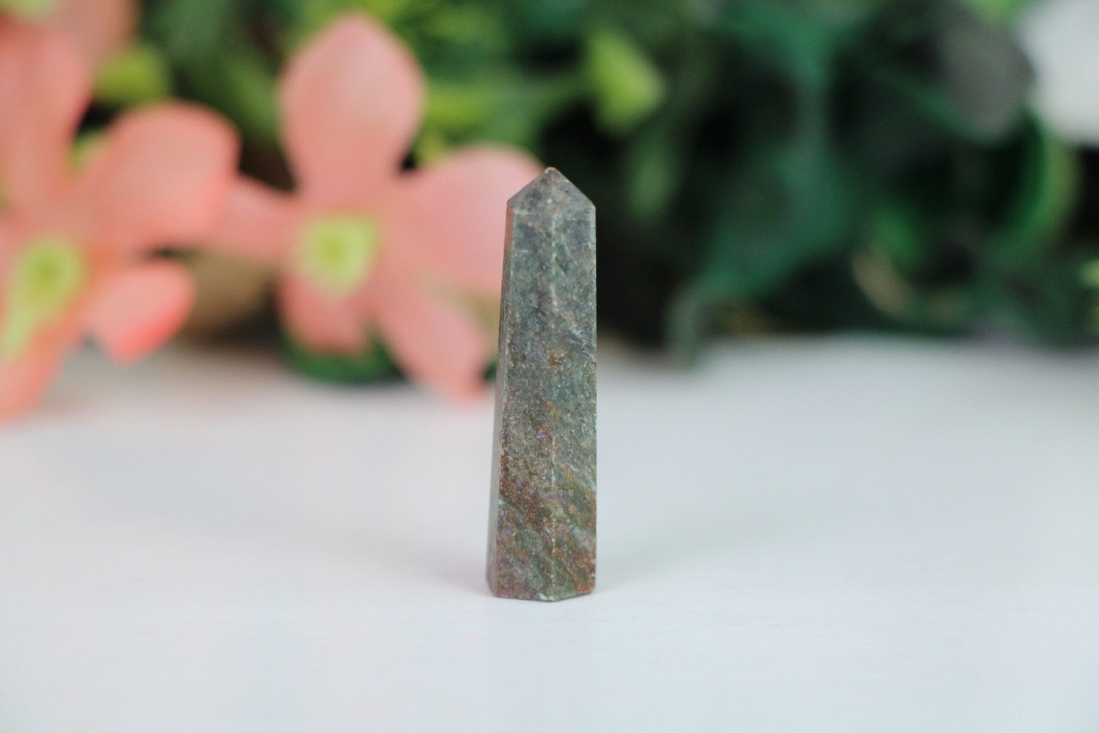 Healing Crystal for Meditation and Chakra Balancing