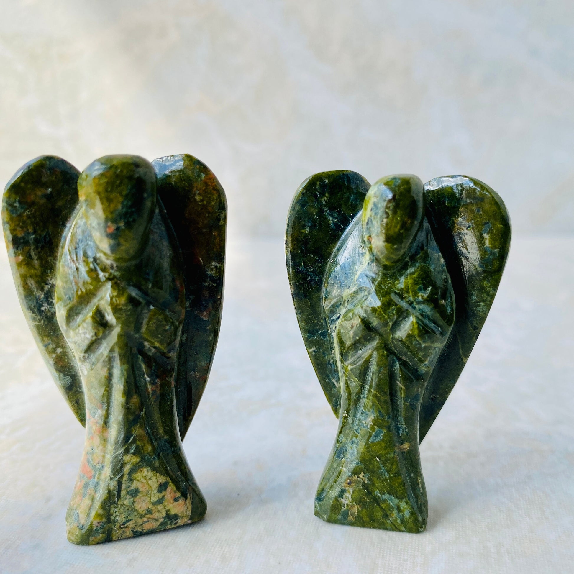 Healing Crystal for Meditation and Chakra Balancing