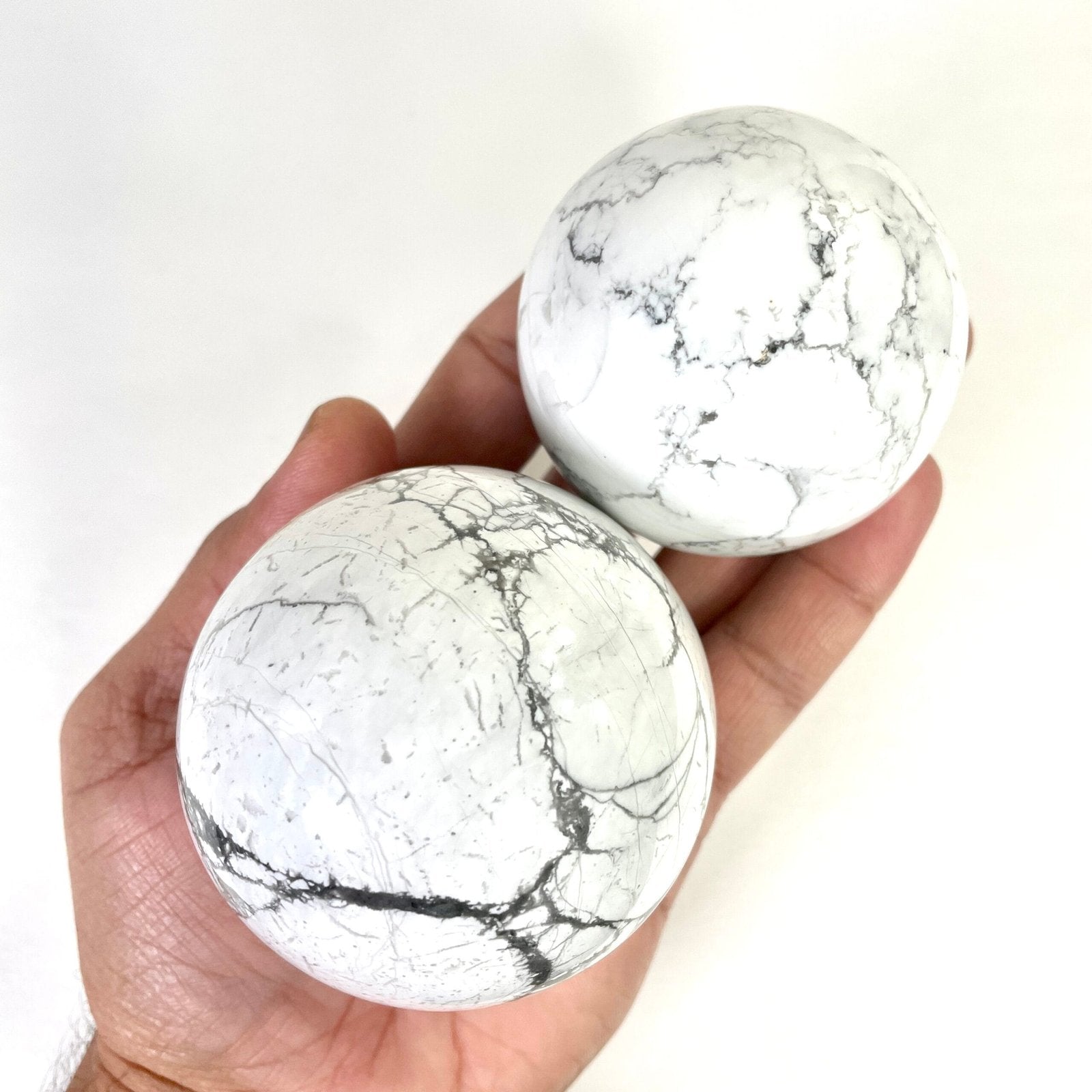 Howlite Crystal Sphere, Howlite Crystal Ball – Grounding & Healing Crystal | Natural Energy Stone - Healing Crystal for Energy, Meditation, and Balance