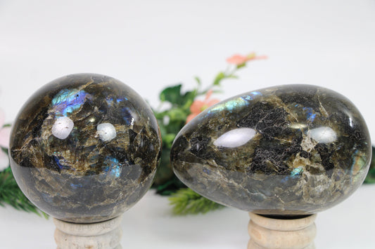 Labradorite Crystal Sphere and Labradorite Crystal Egg, Flashy Labradorite Pair of Egg and Sphere, Extra Large Size Crystals. - Healing Crystal for Energy, Meditation, and Balance