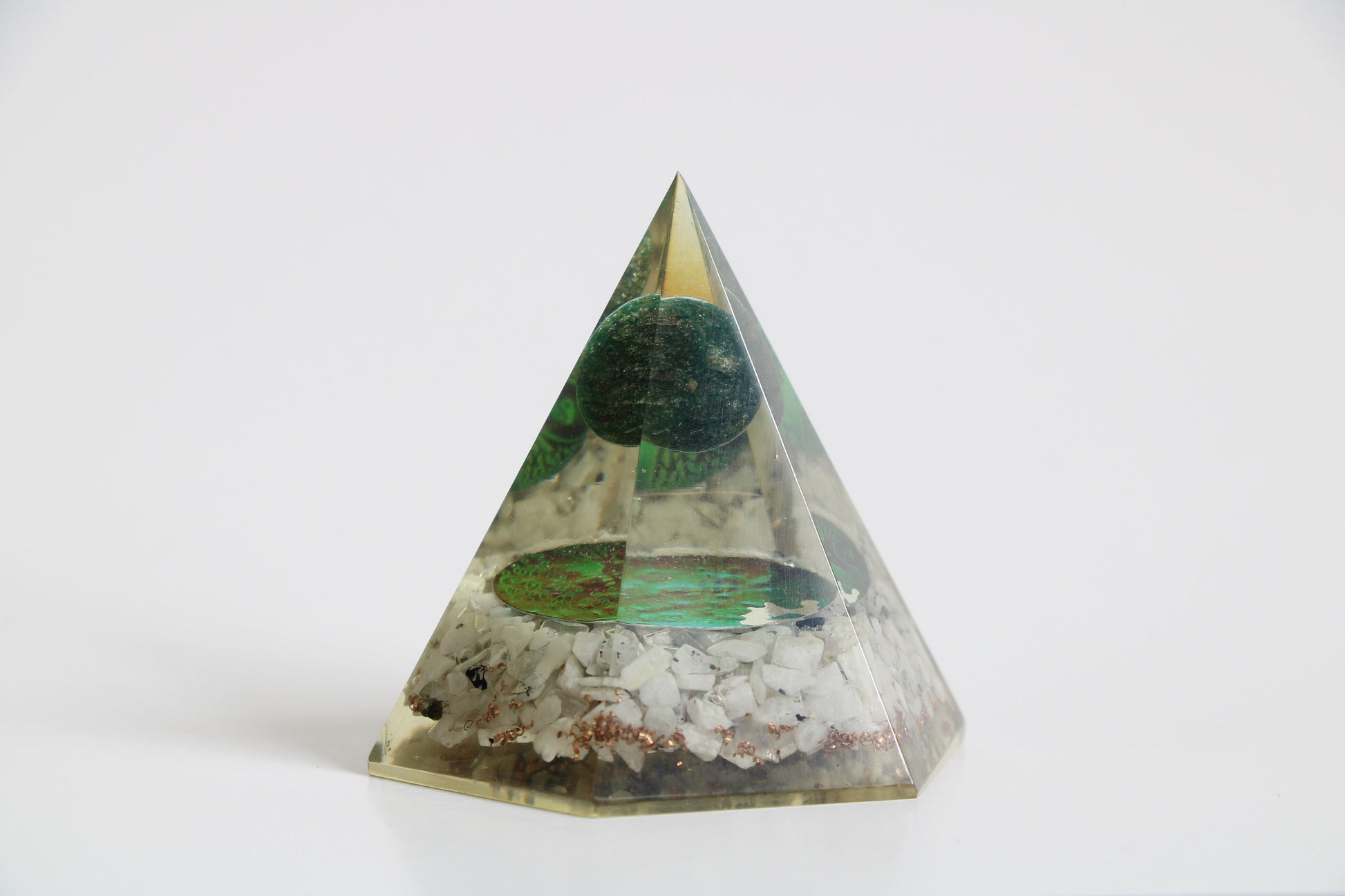 Healing Crystal for Meditation and Chakra Balancing