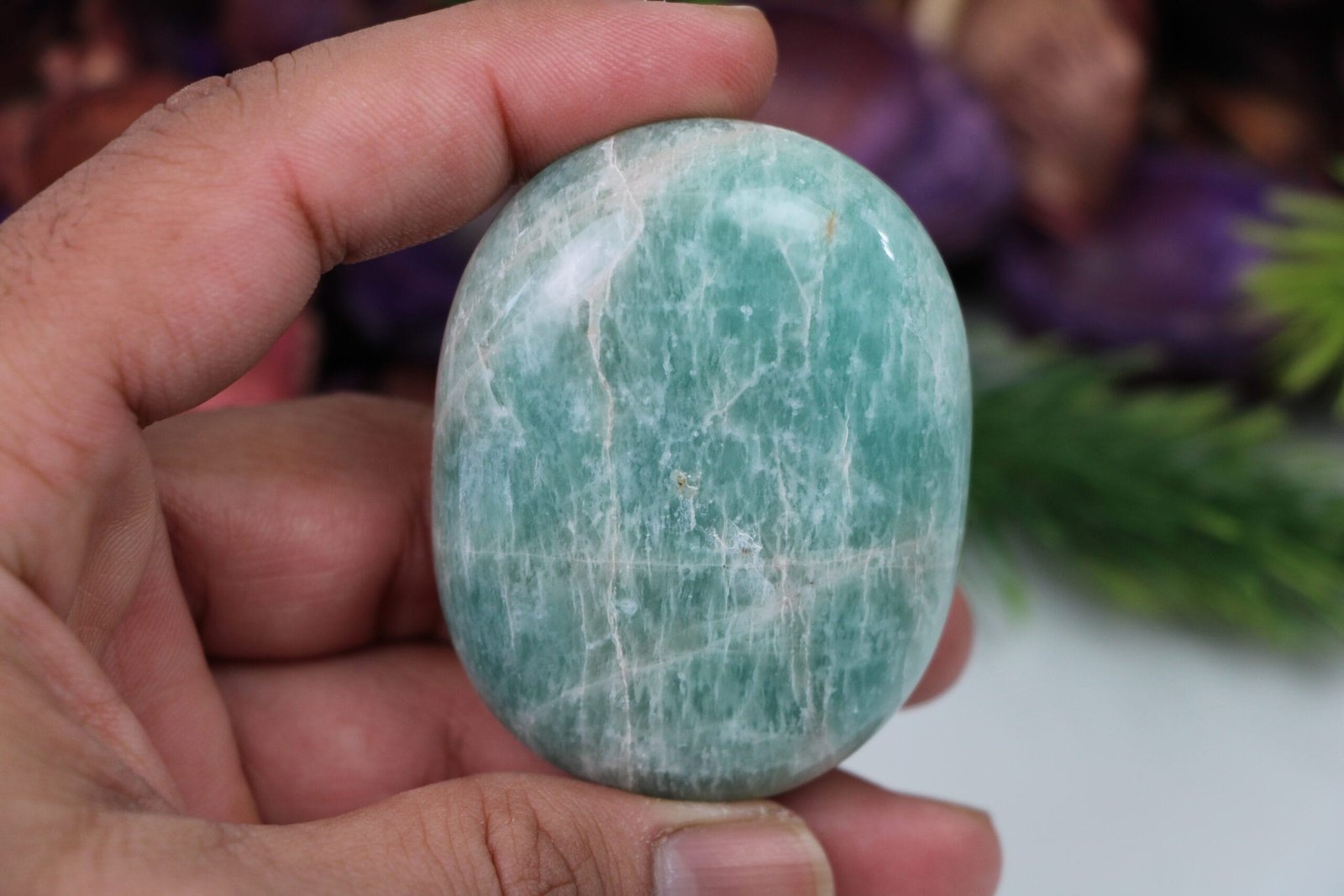 Healing Crystal for Meditation and Chakra Balancing