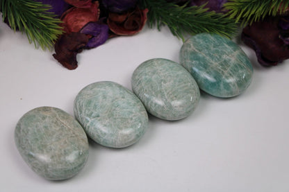 Healing Crystal for Meditation and Chakra Balancing