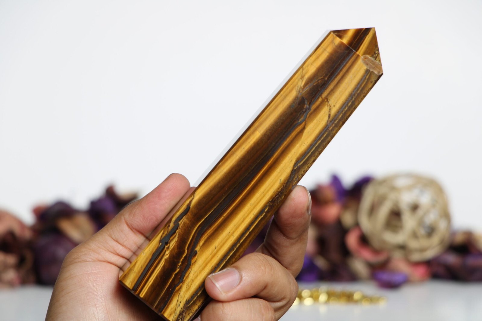 Healing Crystal for Meditation and Chakra Balancing