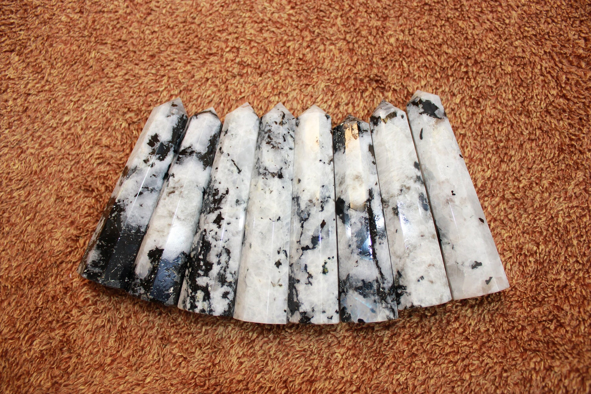 Healing Crystal for Meditation and Chakra Balancing
