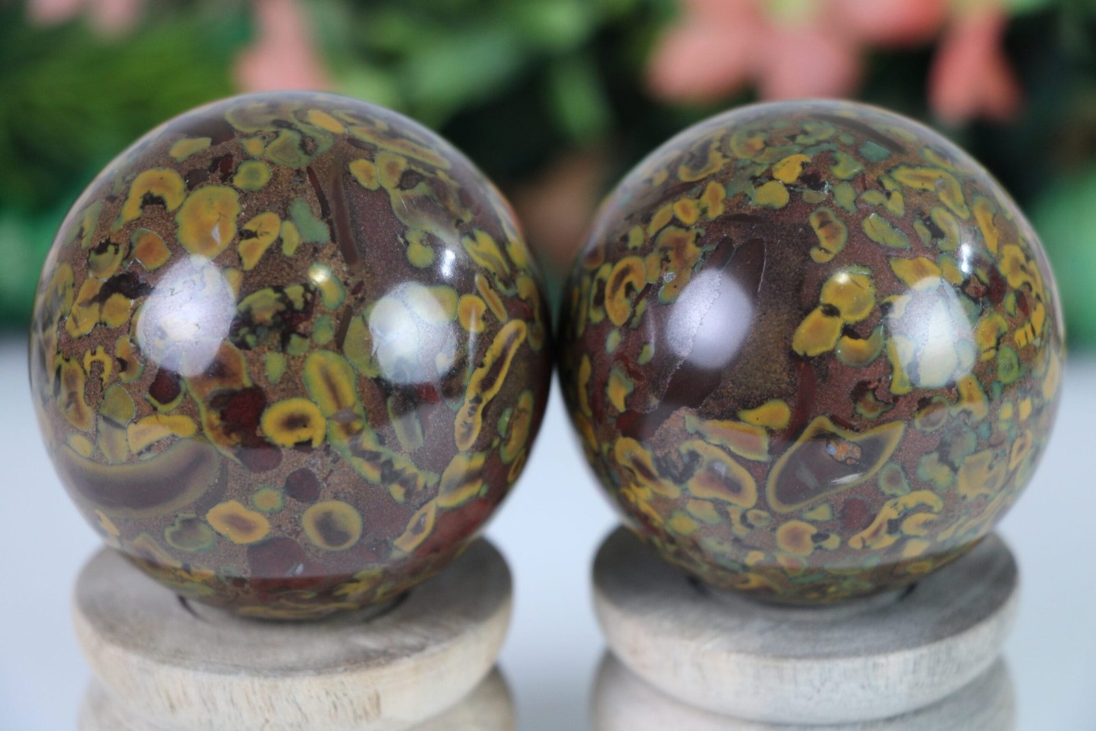Healing Crystal for Meditation and Chakra Balancing