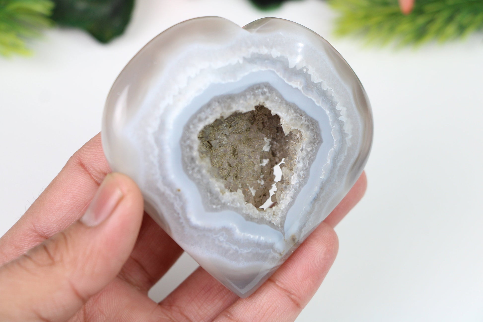 Healing Crystal for Meditation and Chakra Balancing