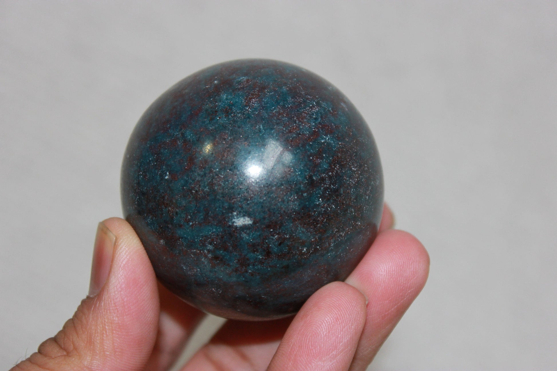 Healing Crystal for Meditation and Chakra Balancing