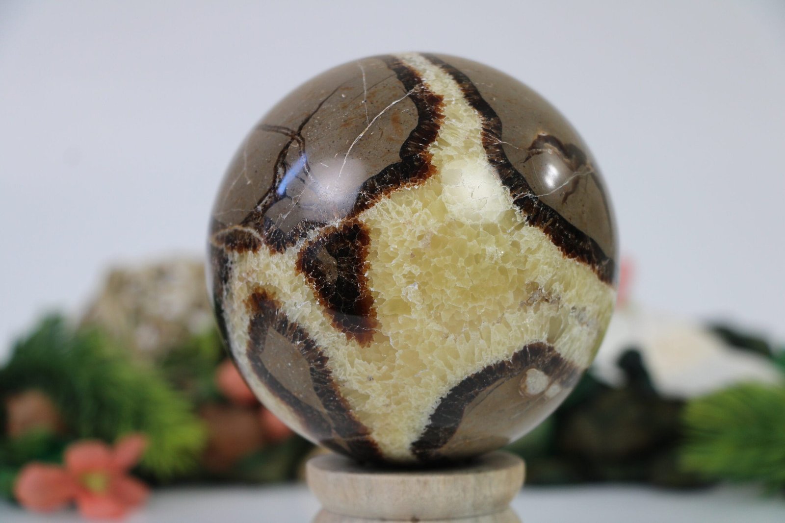 Healing Crystal for Meditation and Chakra Balancing