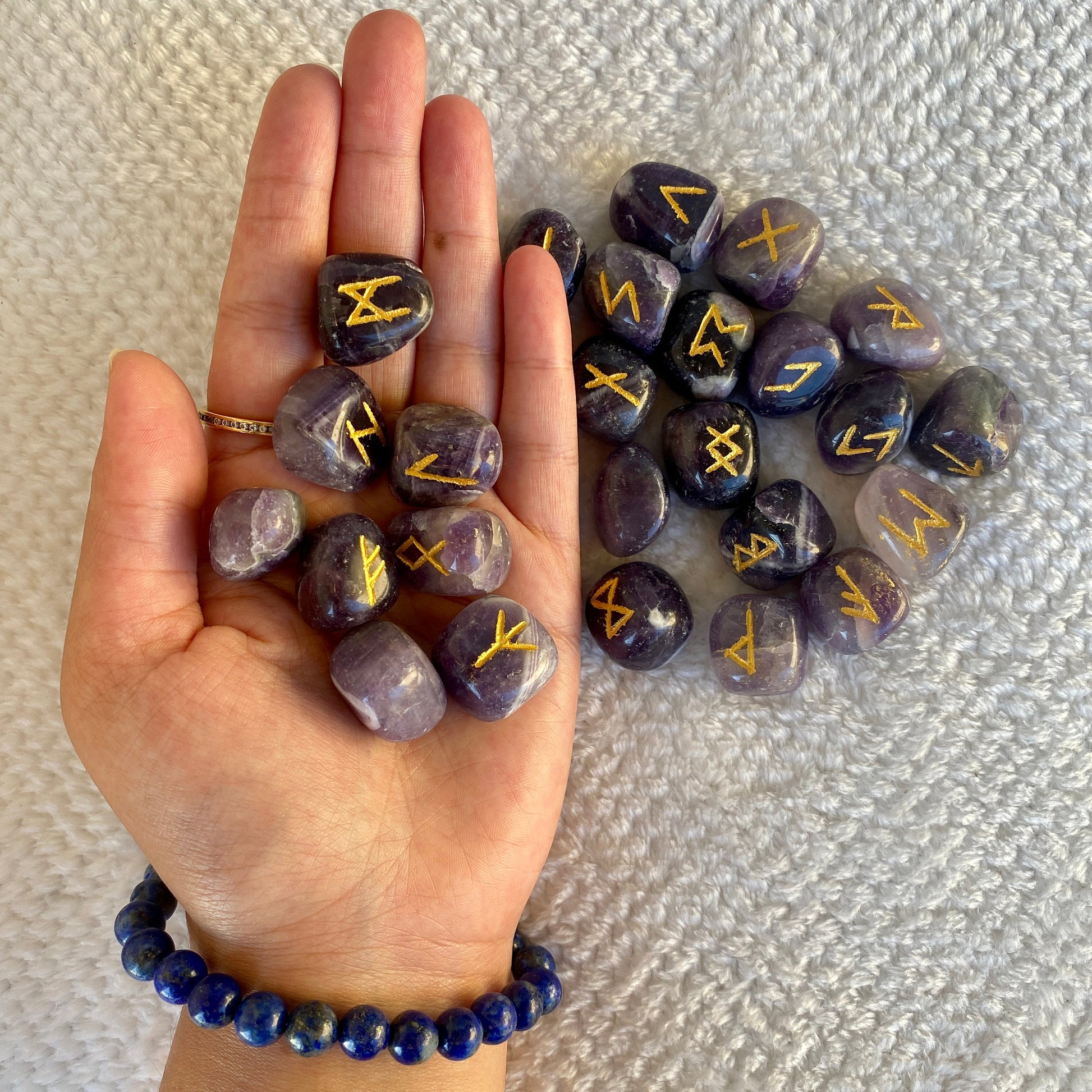 Healing Crystal for Meditation and Chakra Balancing
