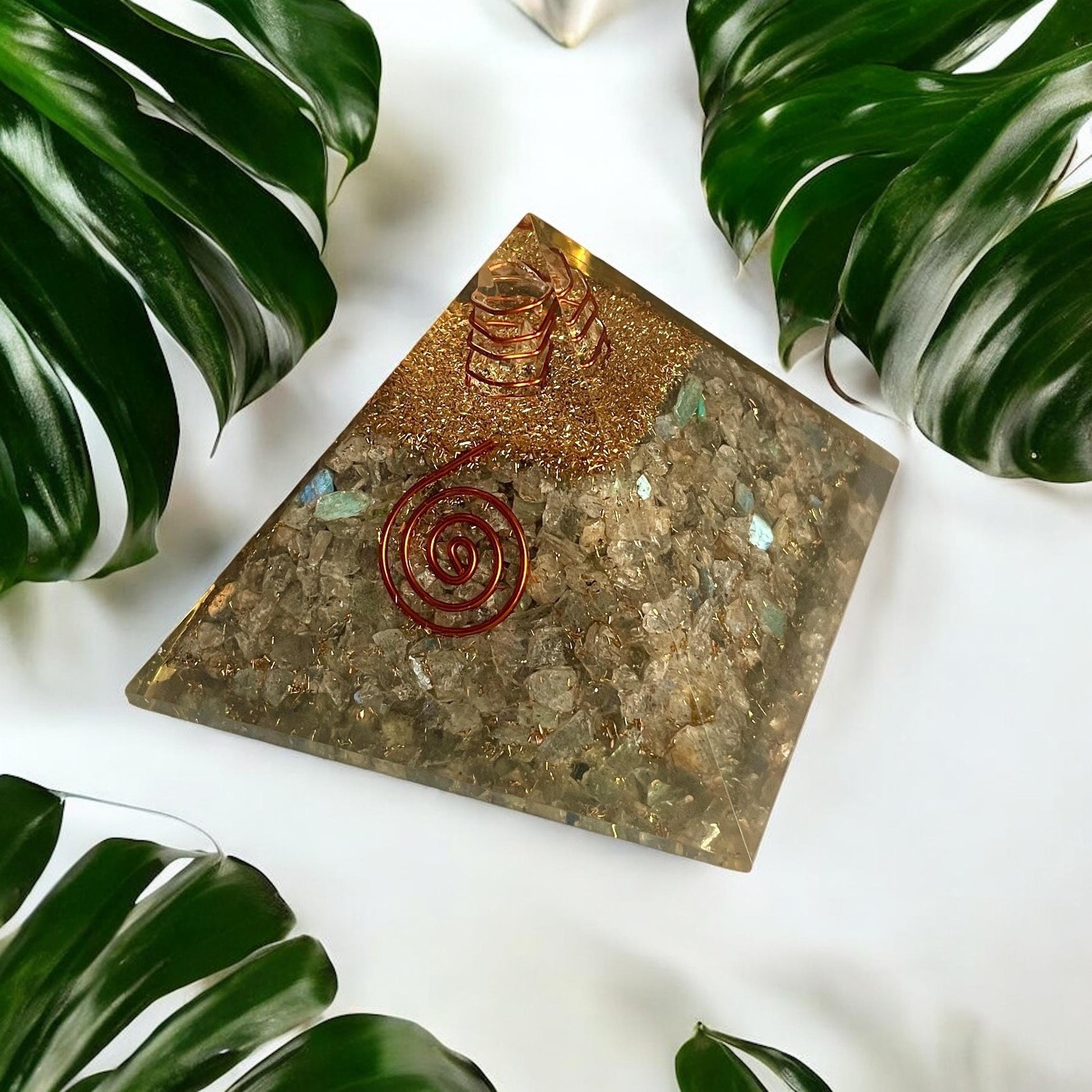 Healing Crystal for Meditation and Chakra Balancing