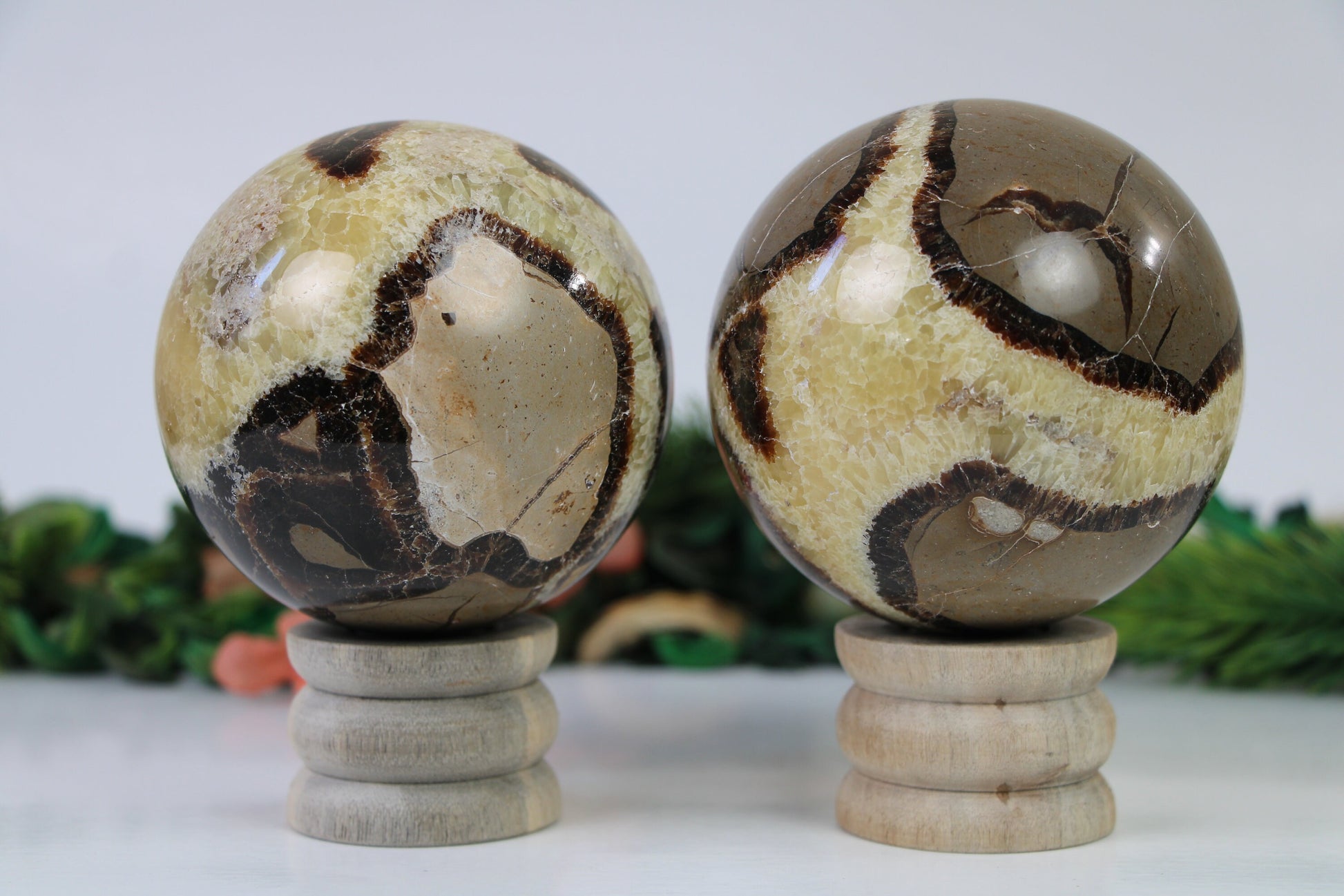 Septarian Large Crystal Sphere, Septarian Dragon Crystal Ball, septarian Dragon Sphere. - Healing Crystal for Energy, Meditation, and Balance