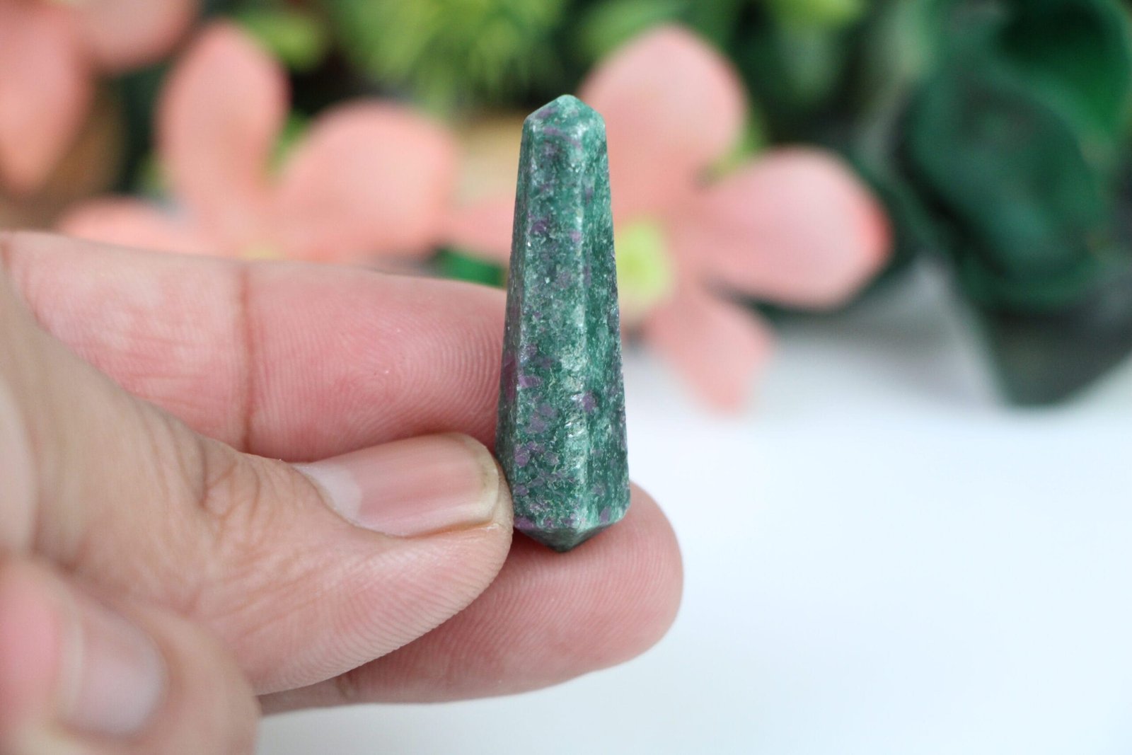 Healing Crystal for Meditation and Chakra Balancing