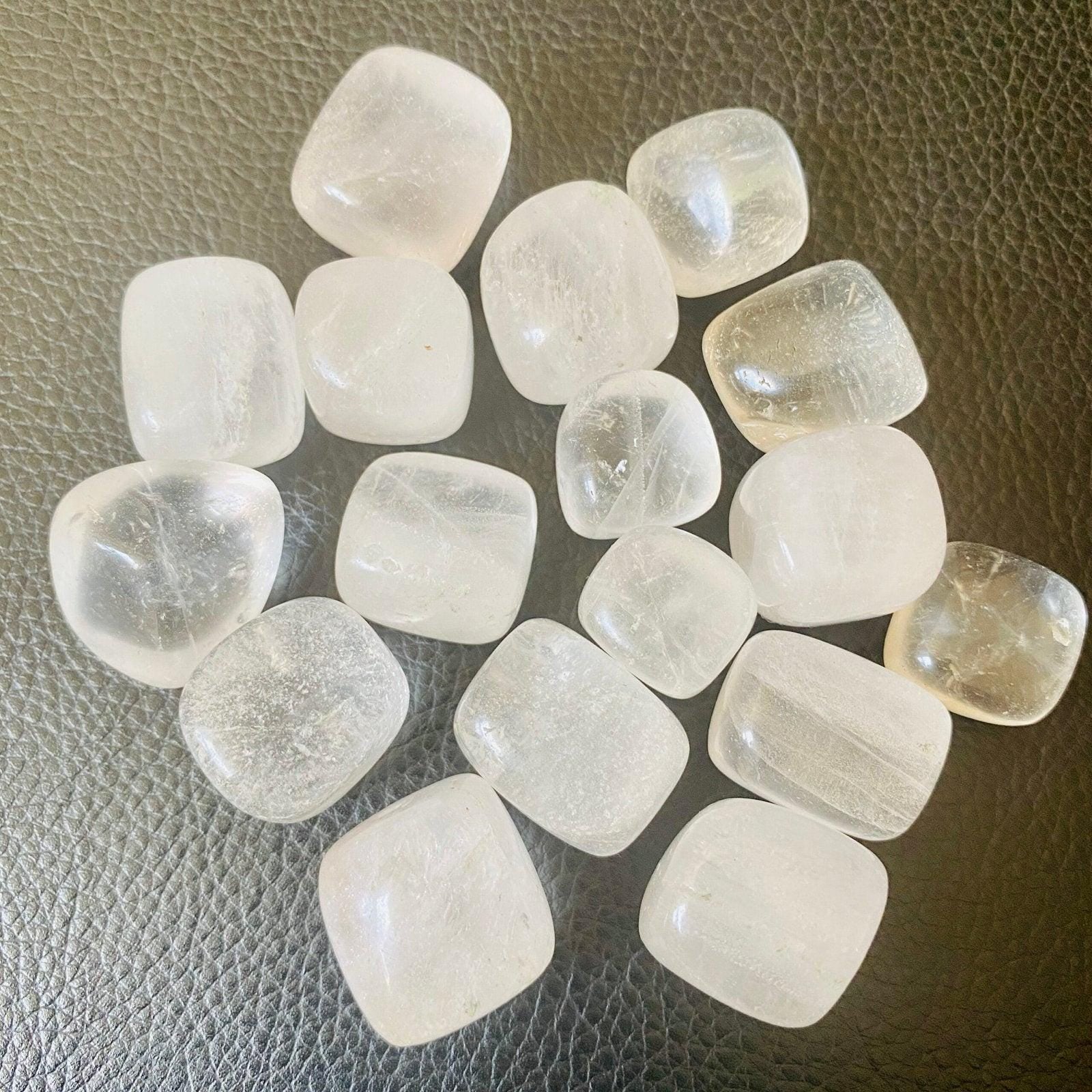 Healing Crystal for Meditation and Chakra Balancing