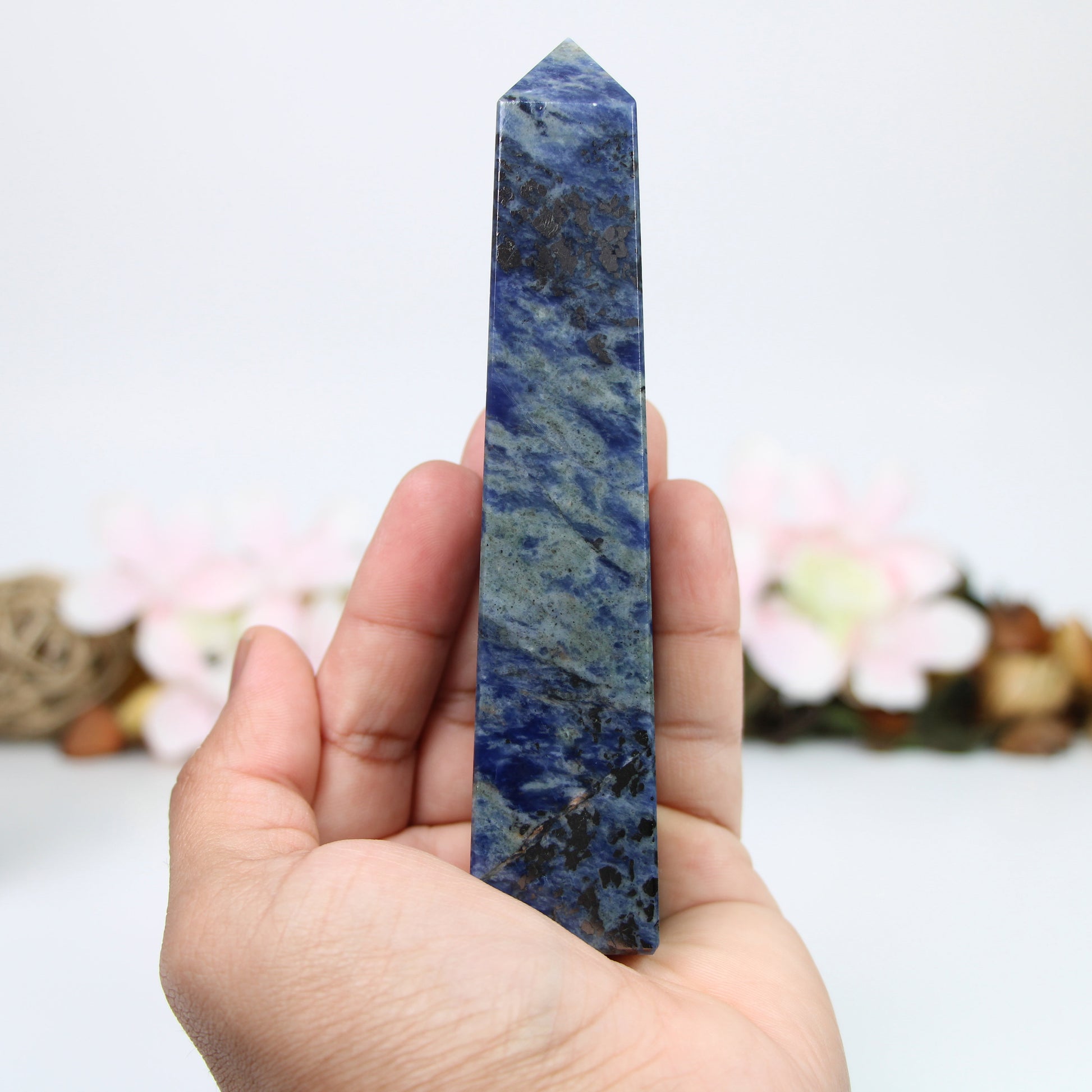 Healing Crystal for Meditation and Chakra Balancing