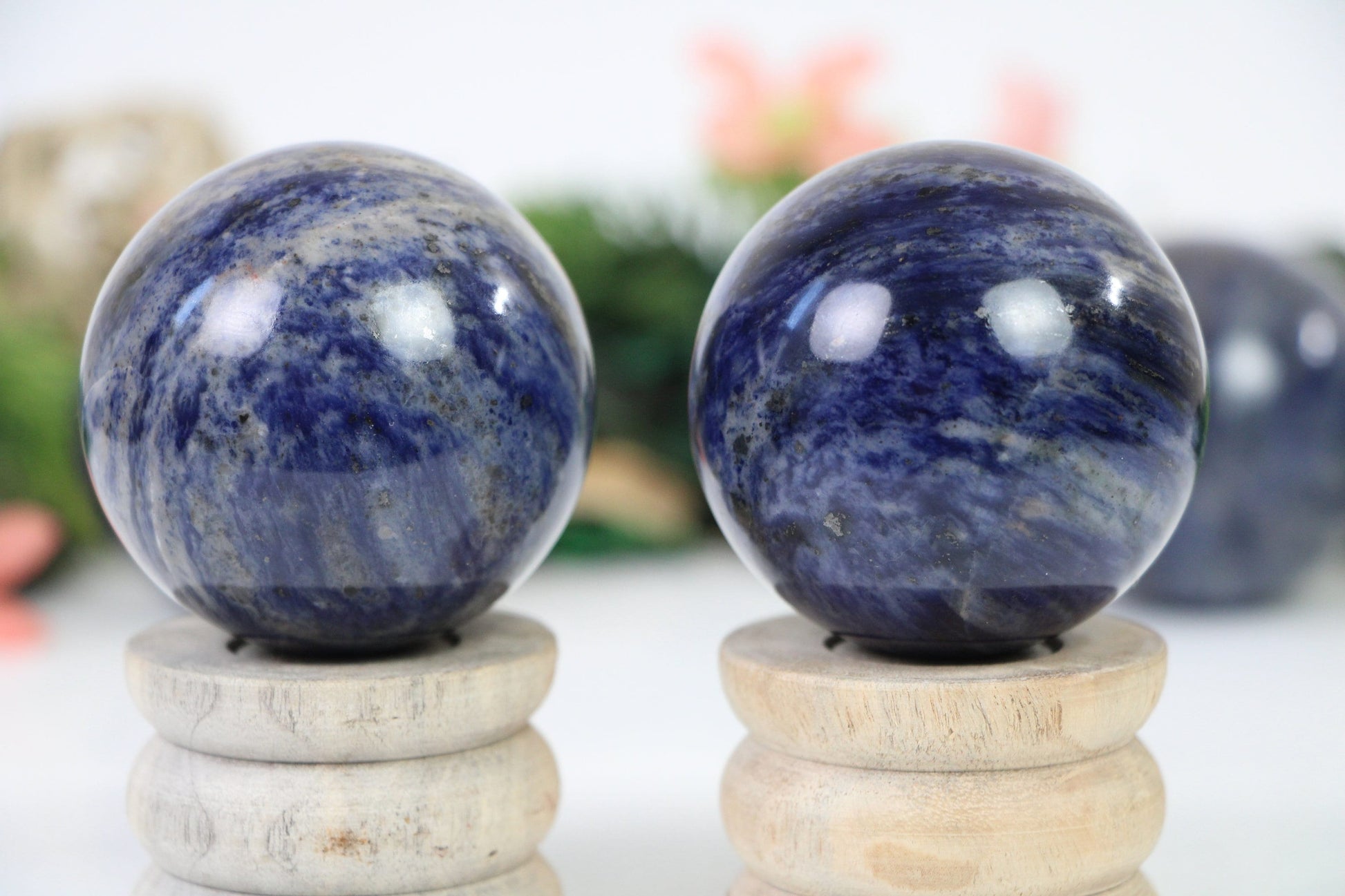 Sodalite Crystal Sphere, Sodalite Ball crystal - Healing Crystal for Energy, Meditation, and Balance