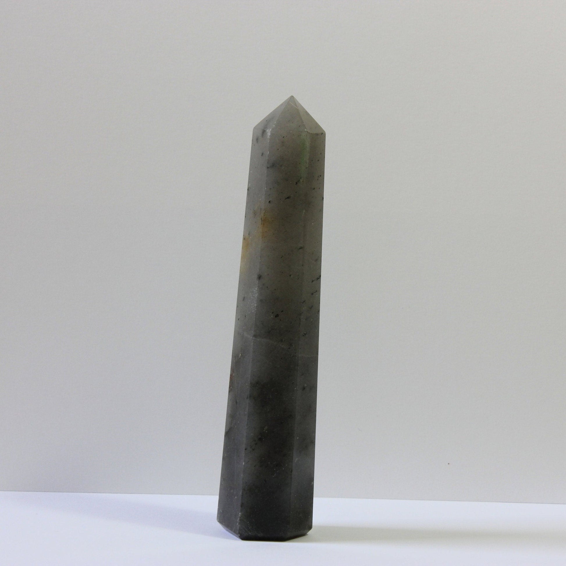 Healing Crystal for Meditation and Chakra Balancing