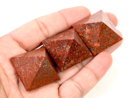 Que sera Crystal Pyramid, Que sera Healing Pyramid, Crystal Pyramid for Crystal Grid - Healing Crystal for Energy, Meditation, and Balance