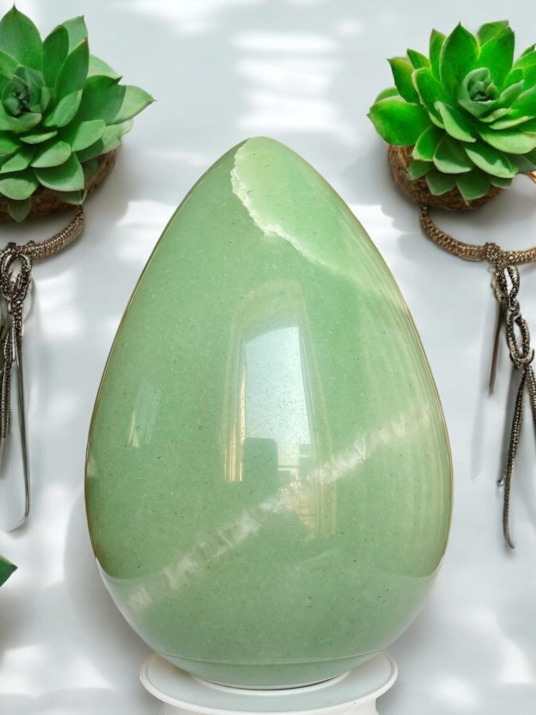 Healing Crystal for Meditation and Chakra Balancing