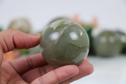 Healing Crystal for Meditation and Chakra Balancing