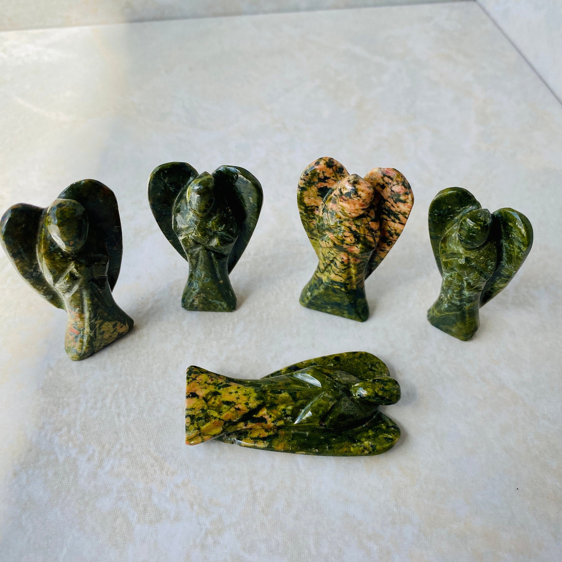 Healing Crystal for Meditation and Chakra Balancing