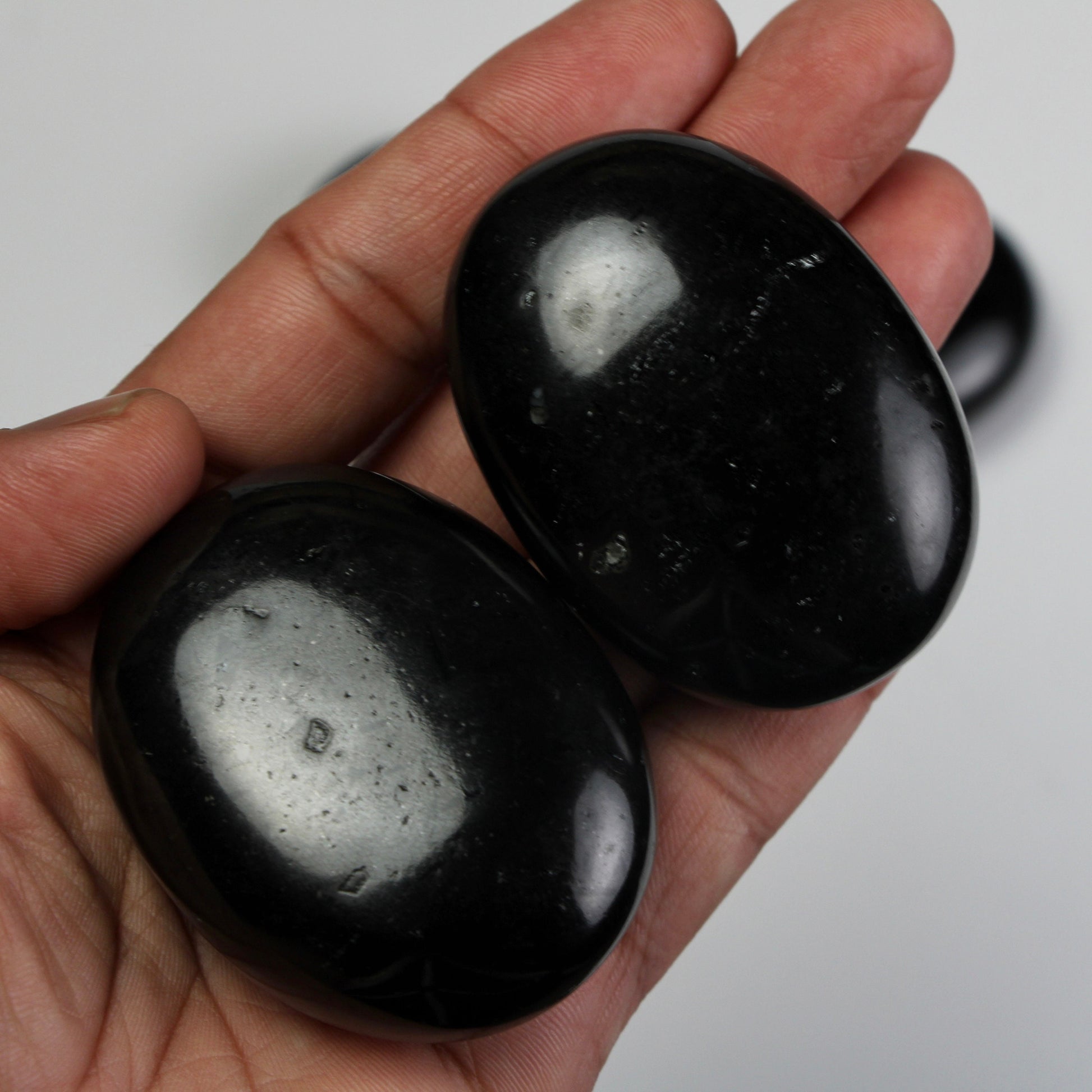 Healing Crystal for Meditation and Chakra Balancing
