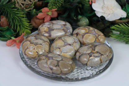 Healing Crystal for Meditation and Chakra Balancing