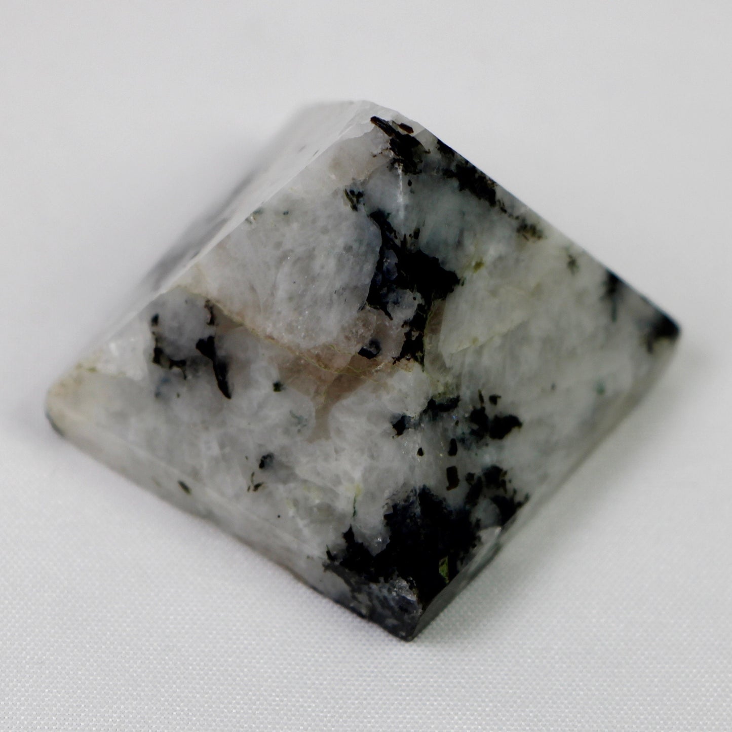 Healing Crystal for Meditation and Chakra Balancing