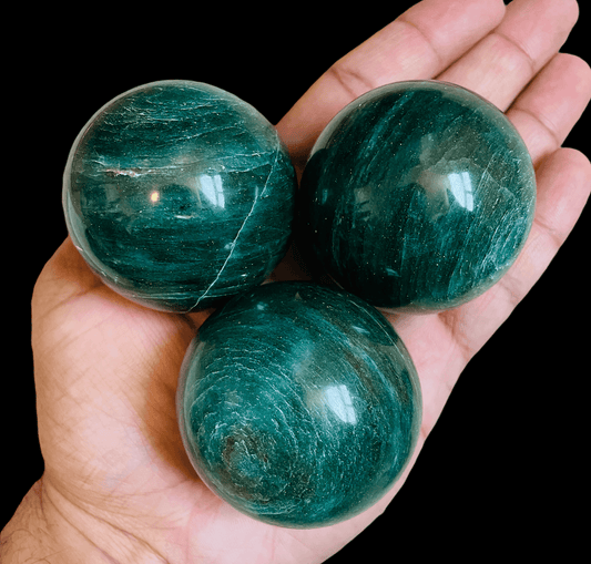 Green Mica Crystal Sphere – Grounding & Healing Crystal | Natural Energy Stone - Healing Crystal for Energy, Meditation, and Balance