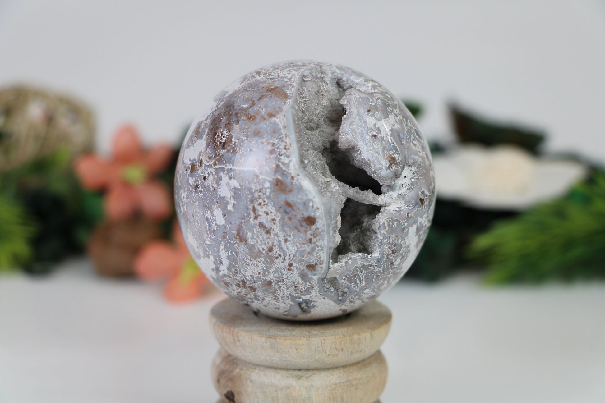 Healing Crystal for Meditation and Chakra Balancing