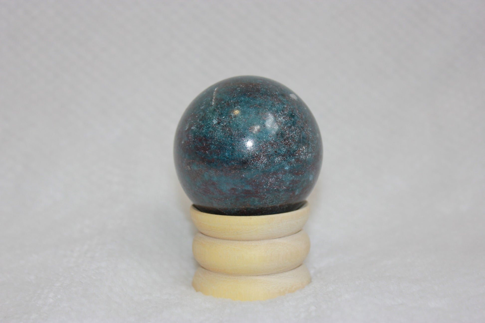 Healing Crystal for Meditation and Chakra Balancing