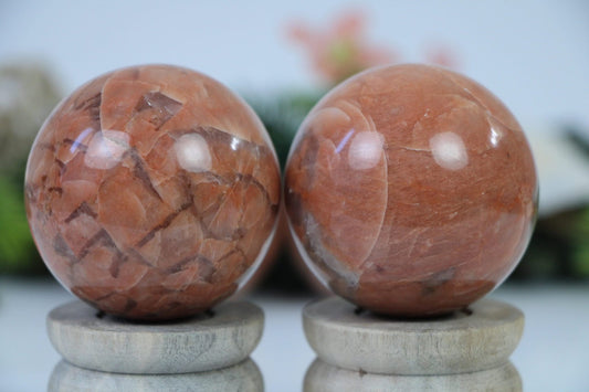 Peach moonstone Crystal Sphere, Peach moonstone Crystal Ball – Grounding & Healing Crystal | Natural Energy Stone - Healing Crystal for Energy, Meditation, and Balance