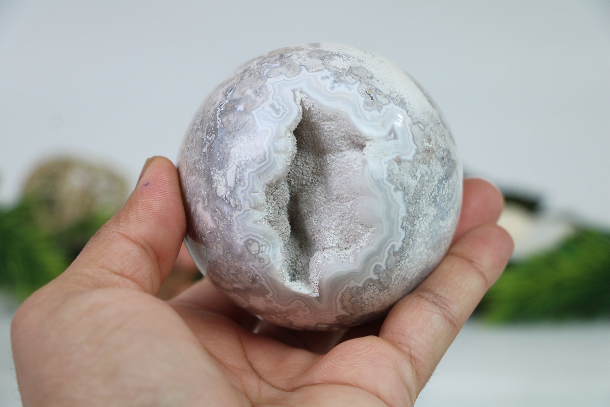 Healing Crystal for Meditation and Chakra Balancing